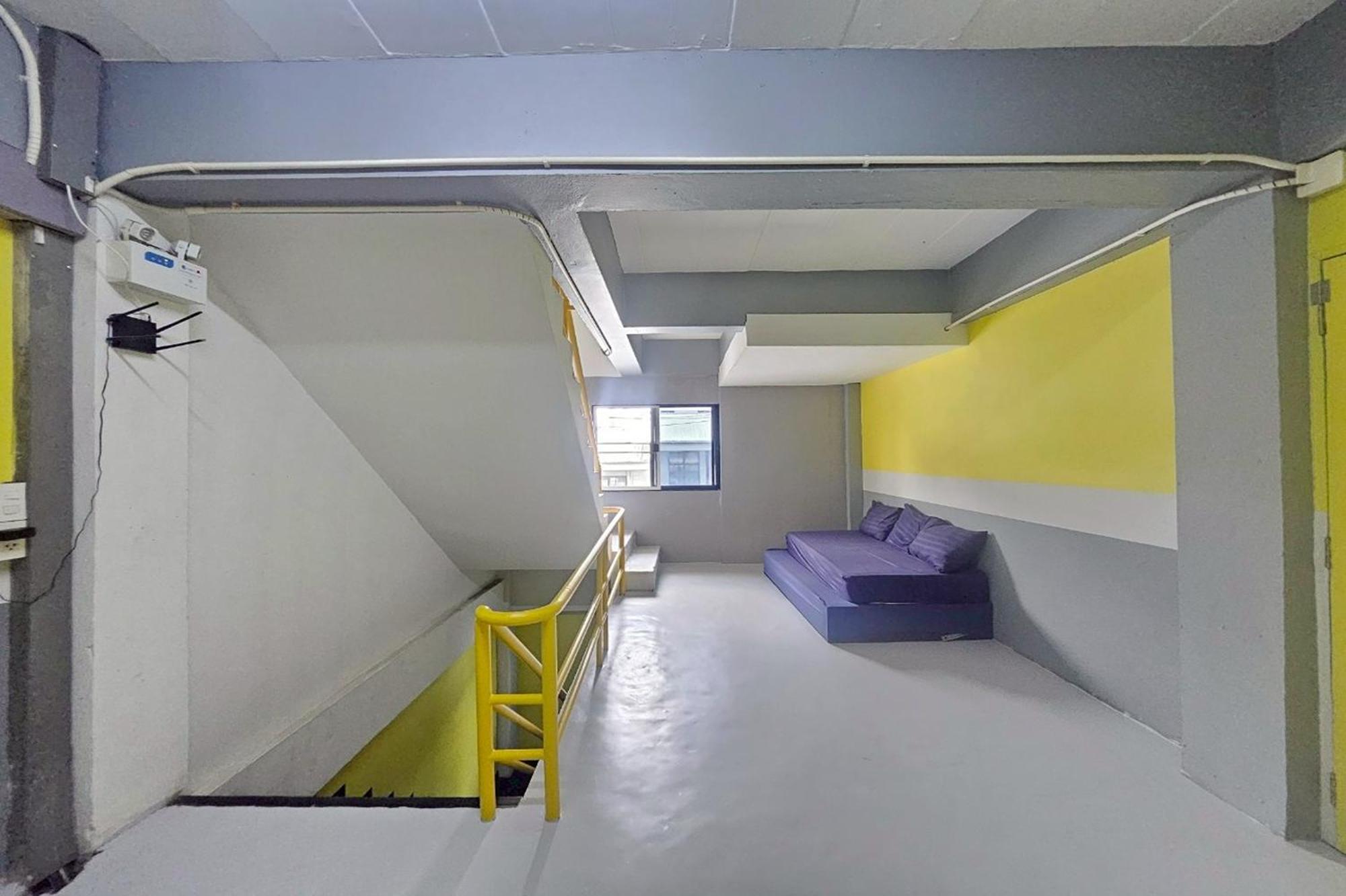 Me U Hostel Chiang Mai Zewnętrze zdjęcie