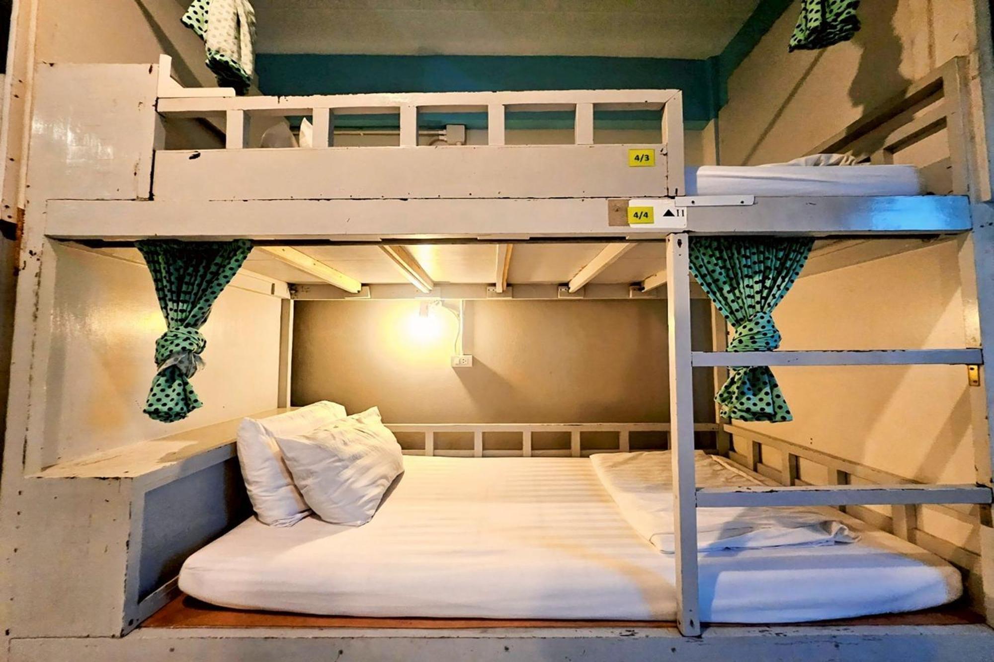 Me U Hostel Chiang Mai Zewnętrze zdjęcie